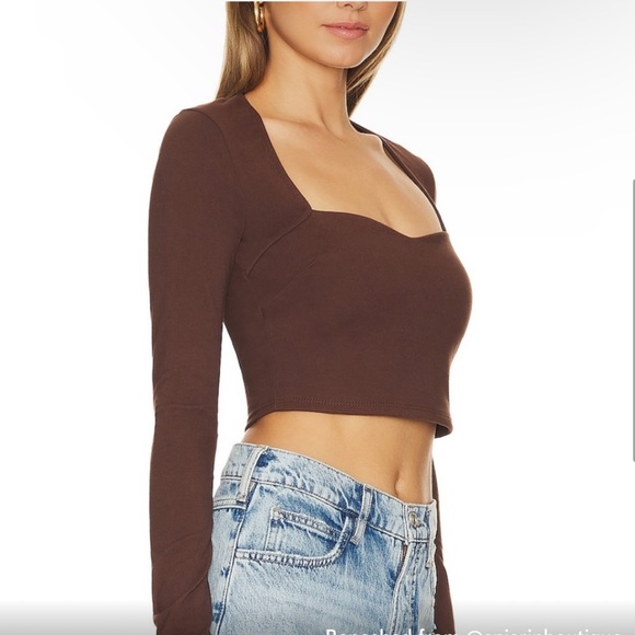 Lovers and Friends Braxton Top - Picture 2 of 4